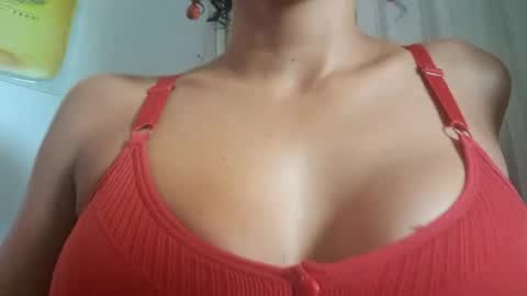 Snapshot of flavor_fav chatting on July 15, 2026, 9:20 pm flavor_fav online show from July 15, 2026, 9:20 pm