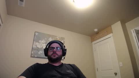 flikk14 online show from December 2, 2025, 5:13 am