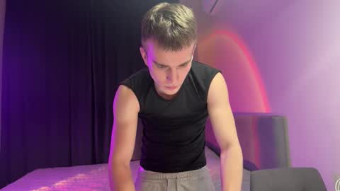 Snapshot of flikyy chatting on January 8, 2026, 6:43 pm flikyy online show from January 8, 2026, 6:43 pm