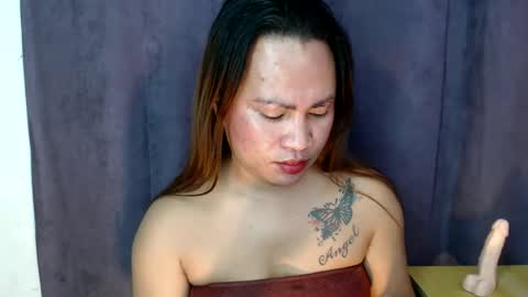 Snapshot of flirtangel93 chatting on November 19, 2025, 6:52 pm Angel online show from November 19, 2025, 6:52 pm