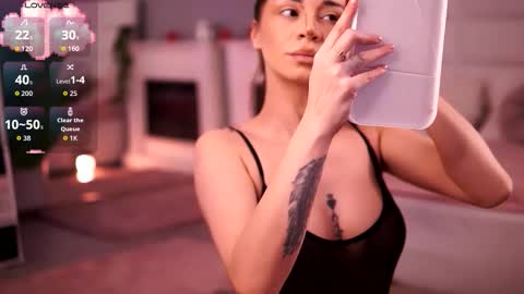 Snapshot of flirty_fawn chatting on November 23, 2025, 1:38 am Ana online show from November 23, 2025, 1:38 am