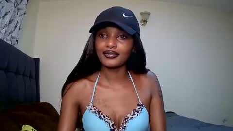 Snapshot of flirtyy_sheery chatting on January 19, 2025, 12:50 pm sheery online show from January 19, 2025, 12:50 pm