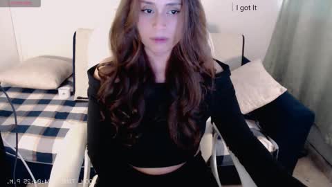 flor3citarockera online show from October 15, 2025, 9:04 pm