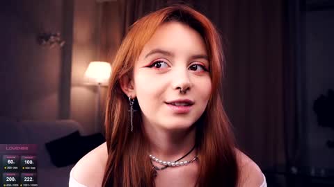 Snapshot of florencewilliam chatting on February 2, 2025, 6:42 pm Miranda Day Edanight. online show from February 2, 2025, 6:42 pm
