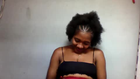 florencia011 online show from February 13, 2025, 8:48 am