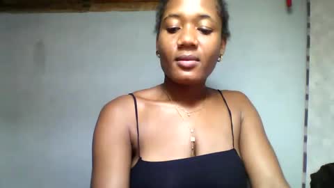 florencia011 online show from February 14, 2025, 1:02 am