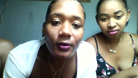 florencia011 online show from February 14, 2025, 4:41 pm