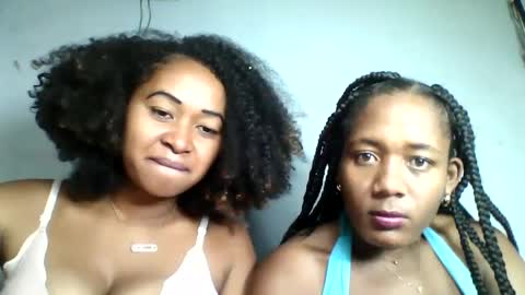 florencia011 online show from February 17, 2025, 4:37 pm