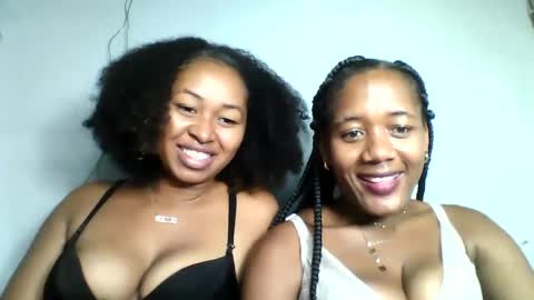 florencia011 online show from February 18, 2025, 7:41 pm