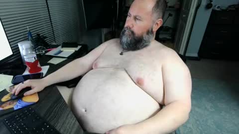 Snapshot of floridabearlive chatting on October 25, 2025, 5:48 am FloridaBearLive online show from October 25, 2025, 5:48 am