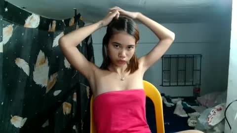 florloversweet1 online show from April 28, 2026, 12:53 am