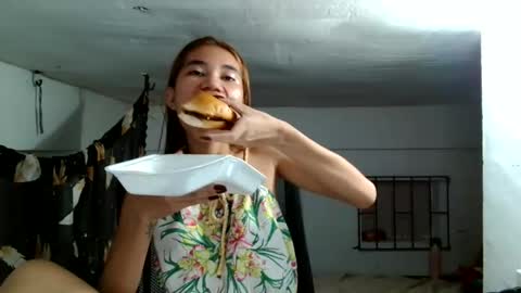 florloversweet1 online show from May 24, 2026, 4:34 pm