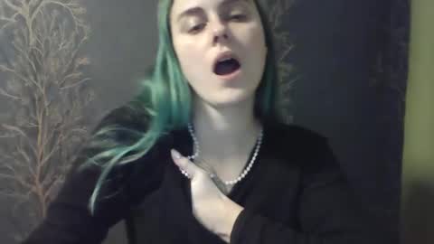 Snapshot of flower_bluee chatting on December 17, 2025, 1:17 pm Ambika 3 online show from December 17, 2025, 1:17 pm