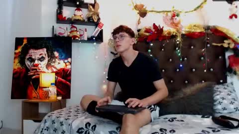 flowers109 online show from December 29, 2024, 8:48 pm