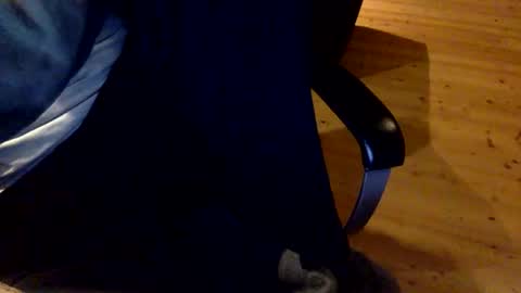 flowmover online show from January 9, 2025, 7:52 am