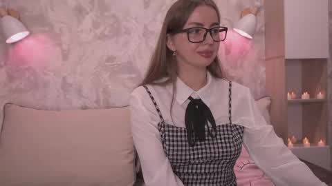 Snapshot of fluffy_hat chatting on November 22, 2025, 4:06 pm Fluffy and Krut online show from November 22, 2025, 4:06 pm