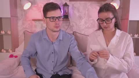 Snapshot of fluffy_hat chatting on November 28, 2025, 3:25 pm Fluffy and Krut online show from November 28, 2025, 3:25 pm