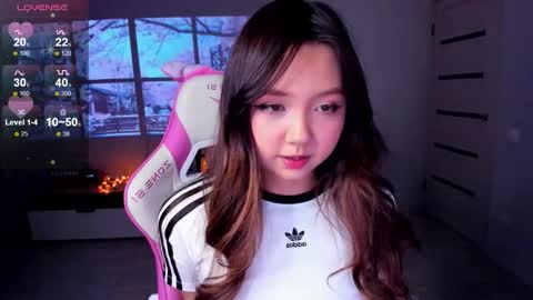 Snapshot of fluffy_rose chatting on November 21, 2025, 2:21 am Rose online show from November 21, 2025, 2:21 am