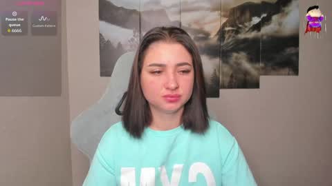 Lina online show from April 29, 2026, 12:48 am