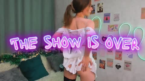 Polly online show from January 30, 2025, 7:50 am