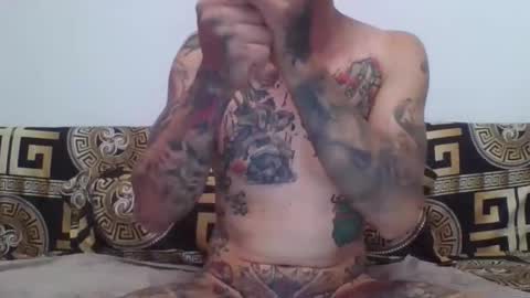 flylen online show from September 14, 2025, 8:19 pm