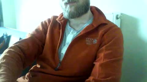 Snapshot of fns2011 chatting on March 9, 2026, 9:35 am fns2011 online show from March 9, 2026, 9:35 am