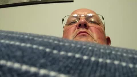 Snapshot of focusfuker chatting on October 18, 2025, 10:43 pm focusfuker online show from October 18, 2025, 10:43 pm