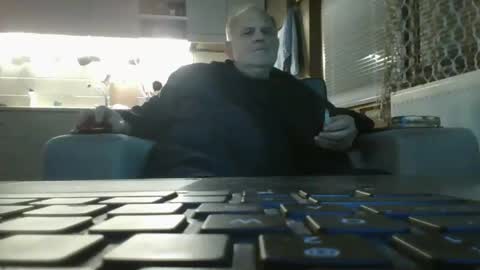 Snapshot of fofodi chatting on January 11, 2026, 9:42 pm fofodi online show from January 11, 2026, 9:42 pm