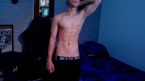 Snapshot of foniland_ chatting on April 7, 2026, 3:45 pm Foni online show from April 7, 2026, 3:45 pm