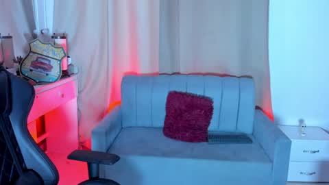 Snapshot of foniland_ chatting on May 28, 2026, 5:21 pm Foni online show from May 28, 2026, 5:21 pm