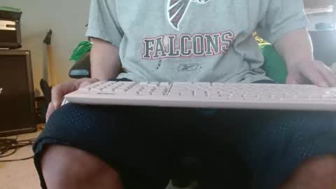 Snapshot of fooman103 chatting on February 22, 2026, 4:05 pm Fooman1007 online show from February 22, 2026, 4:05 pm