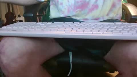 Snapshot of fooman103 chatting on April 6, 2026, 4:46 am Fooman1007 online show from April 6, 2026, 4:46 am