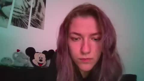 Snapshot of forbidden_doll chatting on December 20, 2025, 9:00 pm Pussy Queen online show from December 20, 2025, 9:00 pm