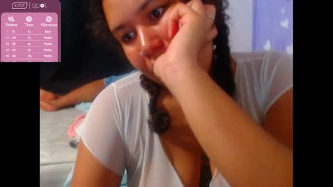 emely and felix online show from November 9, 2025, 3:05 am