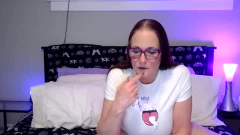 forbiddenwifey online show from April 19, 2026, 4:12 am