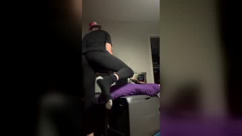 Snapshot of fordfamous chatting on February 26, 2026, 2:32 am fordfamous online show from February 26, 2026, 2:32 am