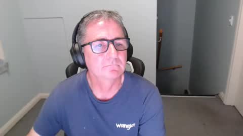 Foreshore online show from February 6, 2025, 3:20 pm