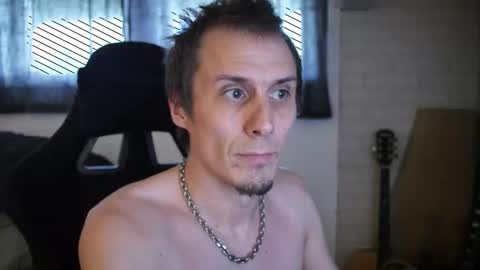 Snapshot of fornix86 chatting on October 20, 2025, 9:54 am fornix86 online show from October 20, 2025, 9:54 am