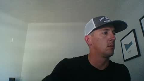 Snapshot of forthie4 chatting on September 17, 2025, 5:58 pm Forthie4 online show from September 17, 2025, 5:58 pm