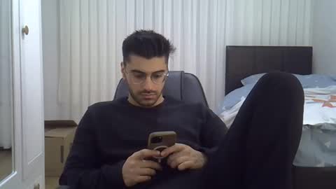 fortiori8 online show from November 10, 2025, 7:02 pm