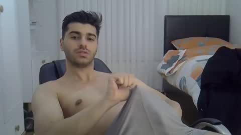 Snapshot of fortiori8 chatting on January 17, 2026, 8:12 pm fortiori8 online show from January 17, 2026, 8:12 pm