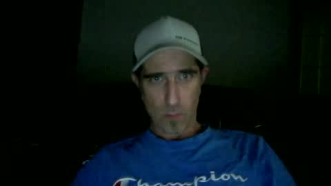 Snapshot of fouraide42 chatting on November 16, 2025, 4:29 am fouraide42 online show from November 16, 2025, 4:29 am