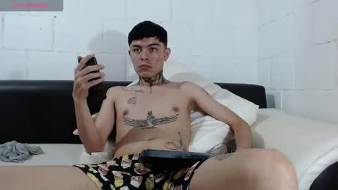 Snapshot of foxbadboy chatting on May 30, 2026, 12:30 am foxbadboy online show from May 30, 2026, 12:30 am
