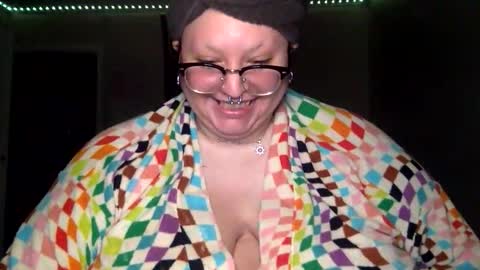 Snapshot of foxdarling96 chatting on January 14, 2026, 10:58 pm foxdarling96 online show from January 14, 2026, 10:58 pm