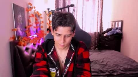 Snapshot of foxicfu chatting on November 8, 2025, 3:50 am Foxicfu online show from November 8, 2025, 3:50 am