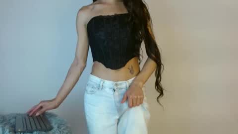 Snapshot of foxkatty69 chatting on November 23, 2025, 5:40 am Katty online show from November 23, 2025, 5:40 am