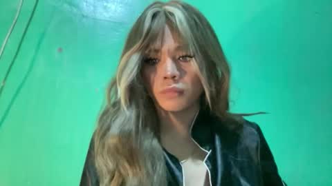 KITTY online show from May 27, 2026, 9:34 pm