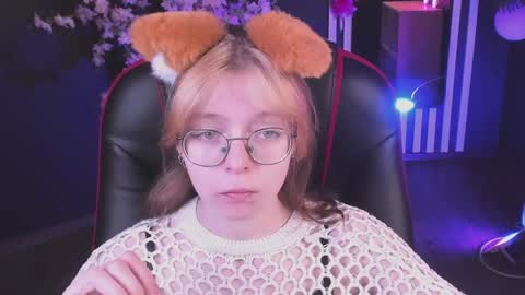 Snapshot of foxxxypolly chatting on May 26, 2026, 5:47 am Polly online show from May 26, 2026, 5:47 am