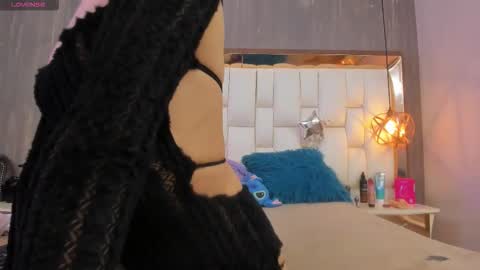 Snapshot of foxxy_dolce chatting on March 23, 2026, 2:43 pm Foxxy online show from March 23, 2026, 2:43 pm