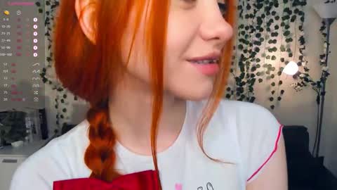 Snapshot of foxy_blush chatting on October 29, 2025, 8:54 pm Eva online show from October 29, 2025, 8:54 pm